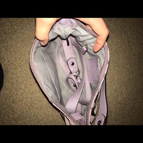 Coach shoulder bag - Picture 2 of 2